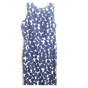 Blue dot sleeveless dress